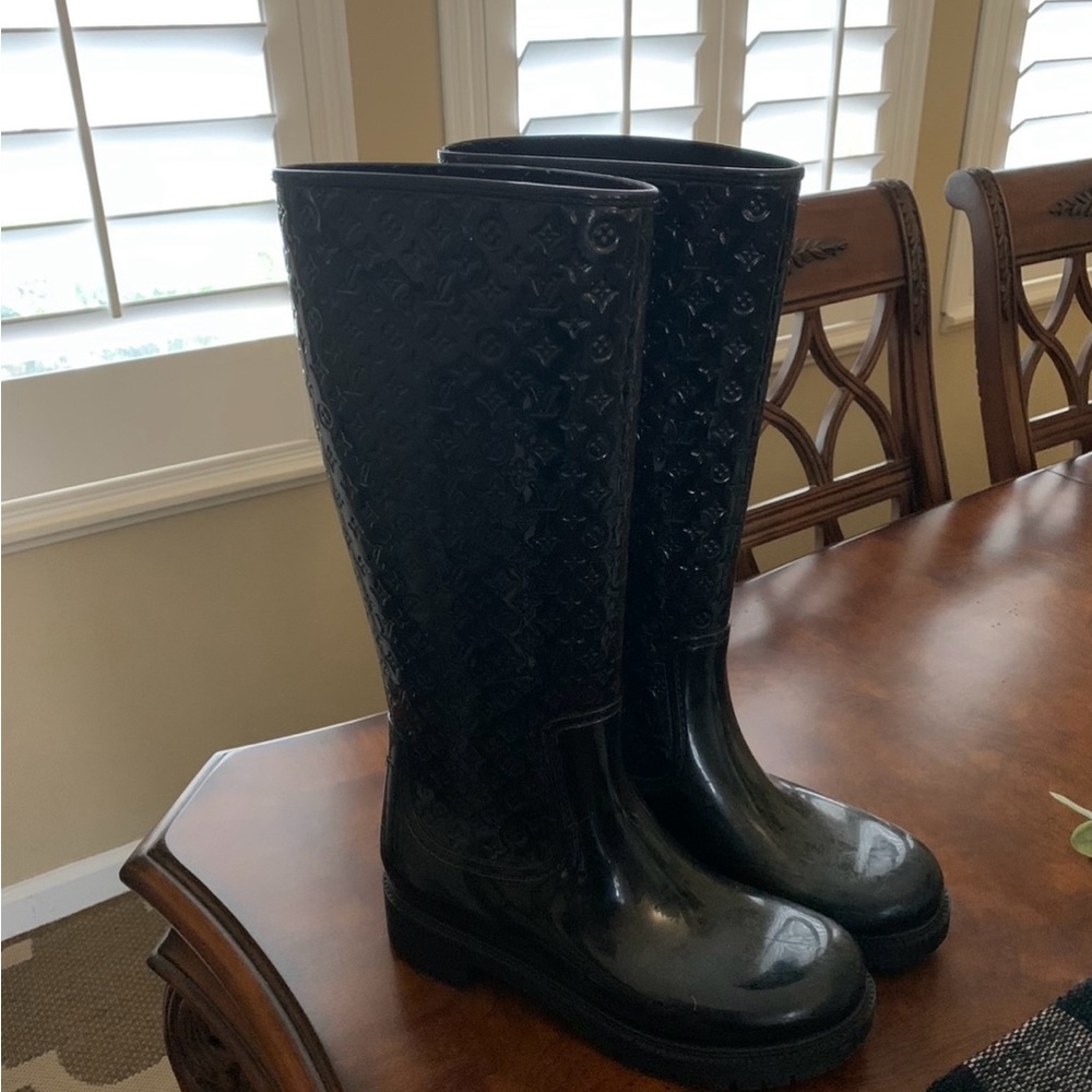 Authentic Louis Vuitton Black Embossed Rain Boots - Picture 3 of 5